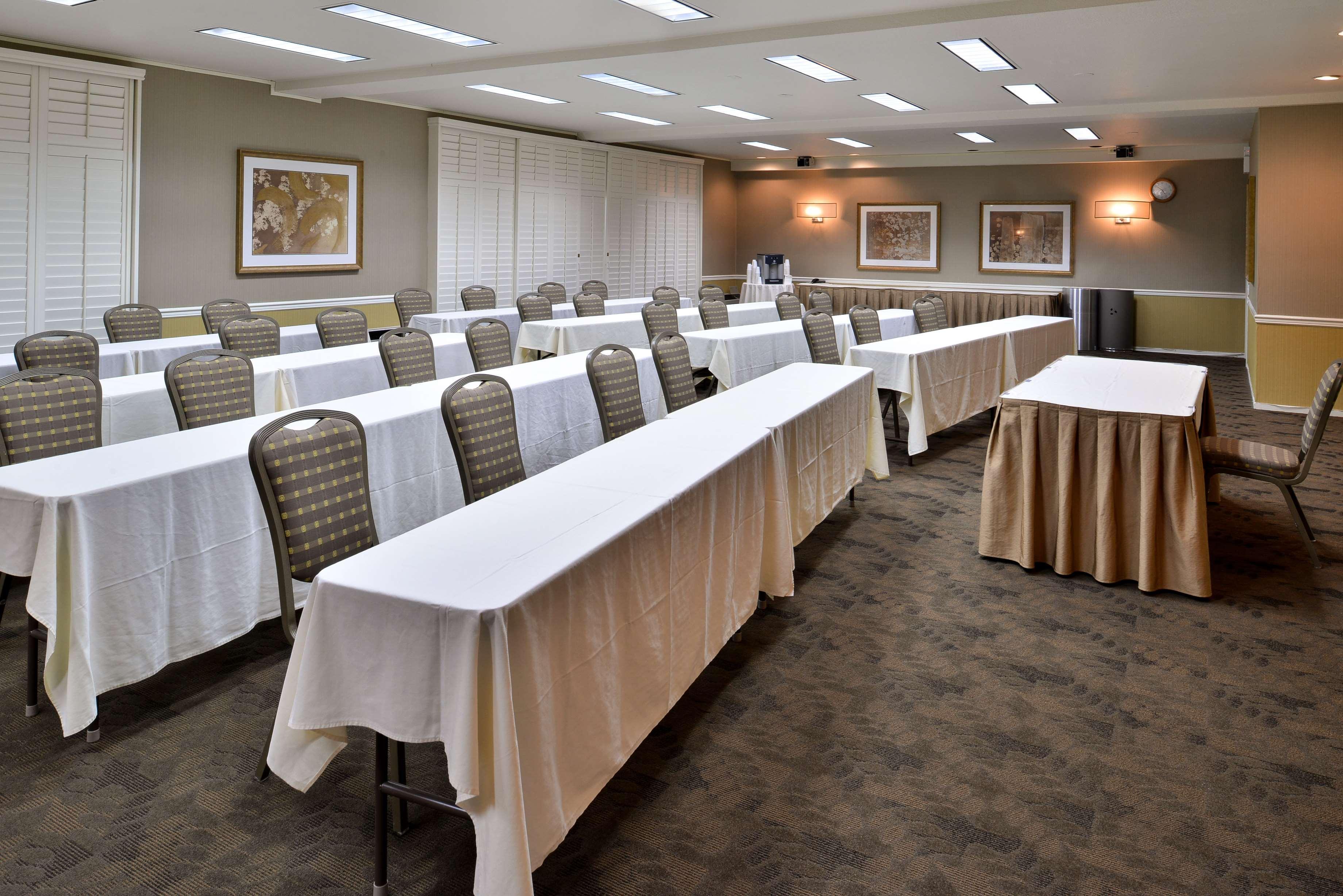 Best Western Plus Novato Oaks Inn Εξωτερικό φωτογραφία