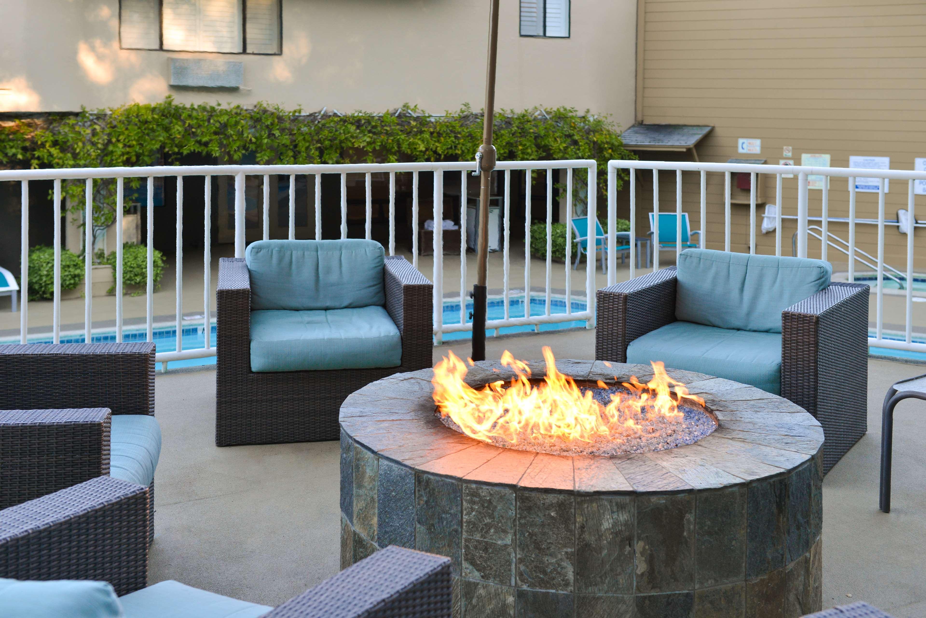 Best Western Plus Novato Oaks Inn Εξωτερικό φωτογραφία