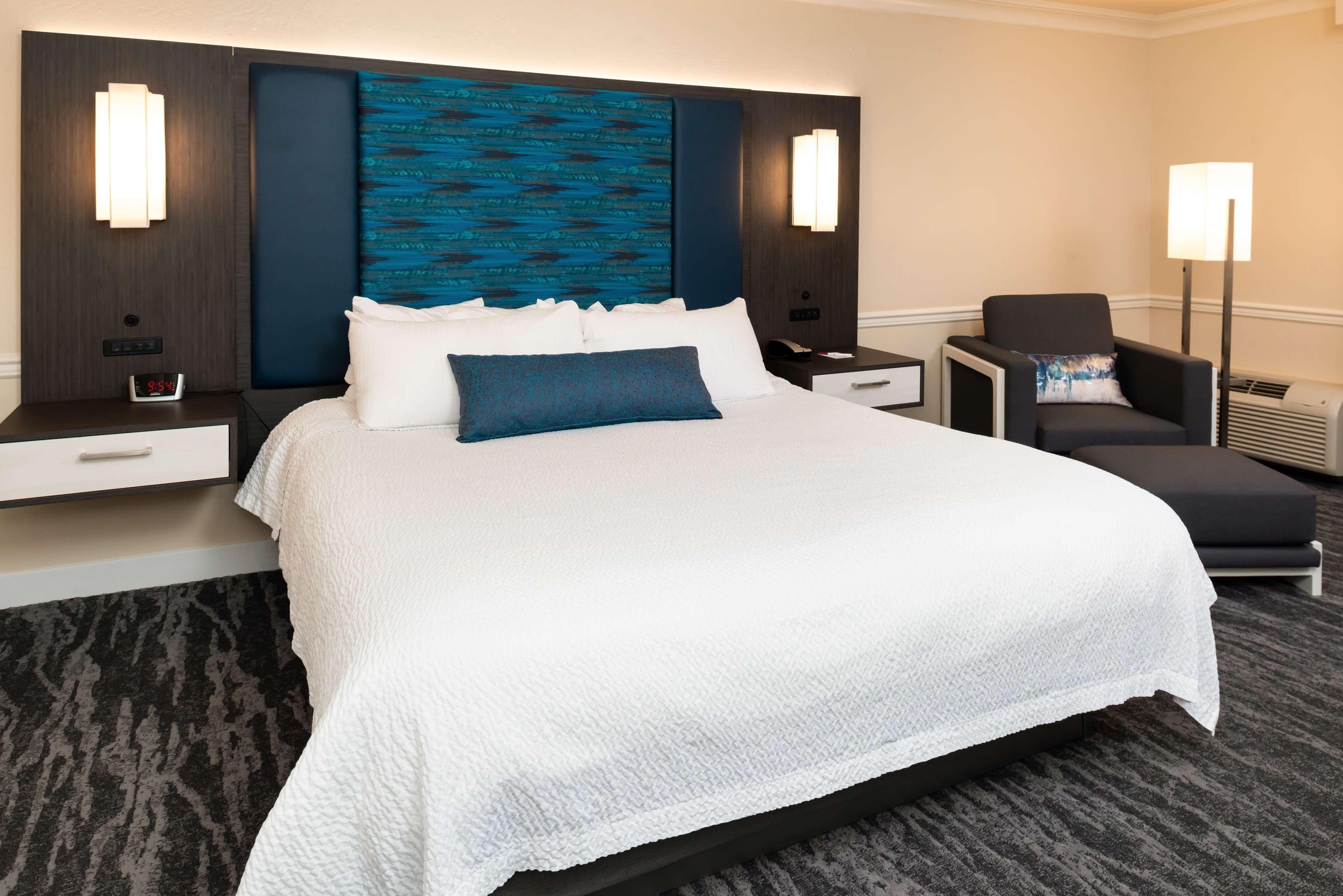 Best Western Plus Novato Oaks Inn Εξωτερικό φωτογραφία