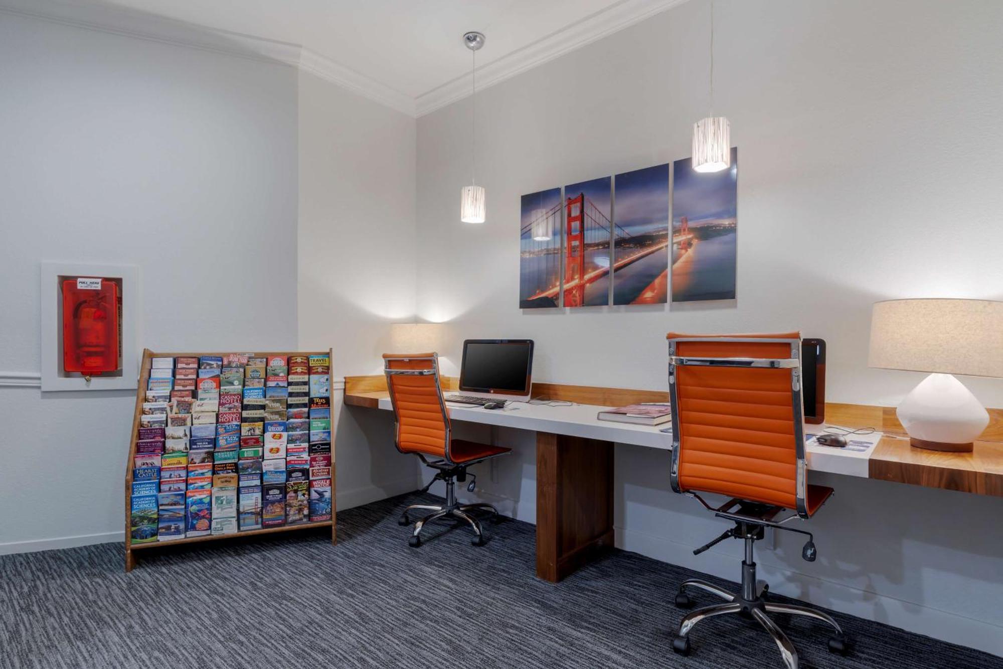 Best Western Plus Novato Oaks Inn Εξωτερικό φωτογραφία